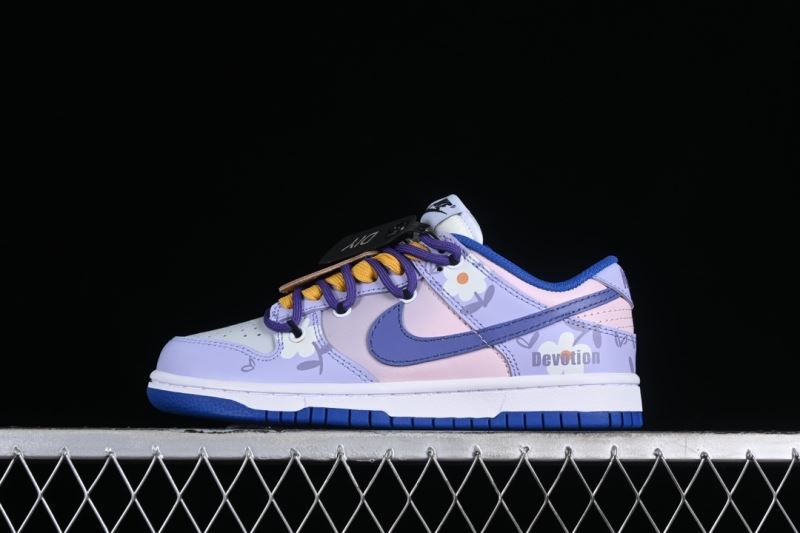 Nike Dunk Shoes